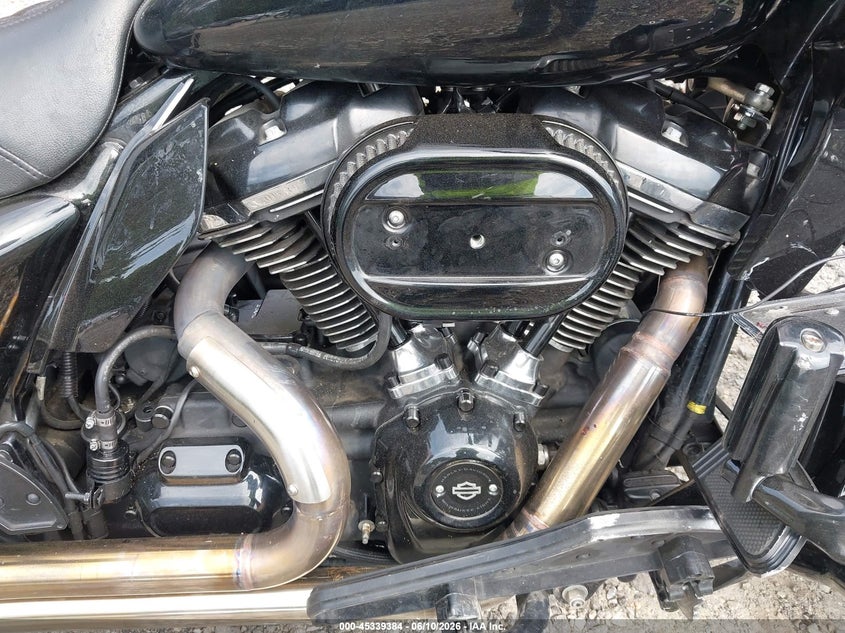 2023 Harley-davidson Road glide VIN 1HD1ACL10PB652069 IAAI salvage auction — UNKNOWN, Salvage (Virginia), sold $9,150 on 2026-07-28 (photo 8)