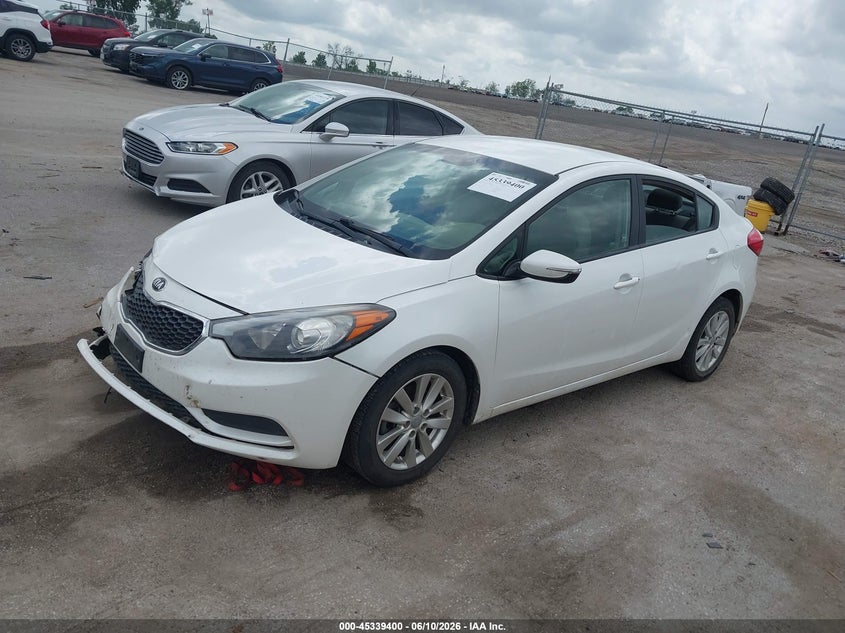 2014 Kia Forte VIN KNAFX4A6XE5134246 IAAI salvage auction — RIGHT FRONT, Salvage (Iowa), sold $725 on 2026-08-02 (photo 2)