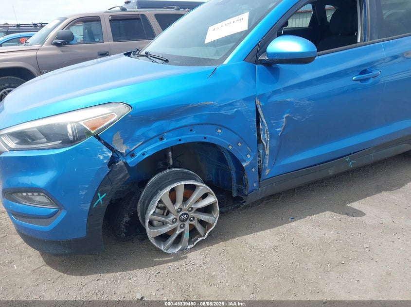 2016 Hyundai Tucson VIN KM8J3CA45GU088282 IAAI salvage auction — NORMAL WEAR, Salvage Title, sold $2,500 on 2026-07-07 (photo 6)