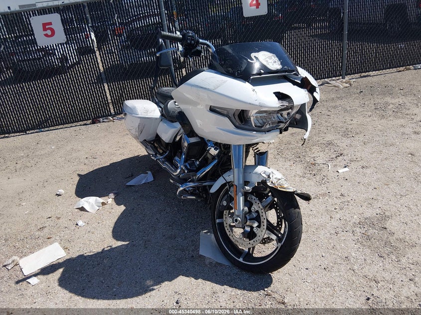 2024 Harley-davidson Road glide VIN 1HD1KH717RB655851 IAAI salvage auction — ROLLOVER, Salvage (Texas), sold $7,650 on 2026-08-18 (photo 1)