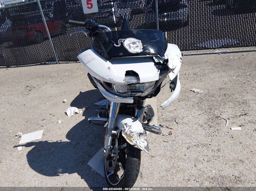 2024 Harley-davidson Road glide VIN 1HD1KH717RB655851 IAAI salvage auction — ROLLOVER, Salvage (Texas), sold $7,650 on 2026-08-18 (photo 5)