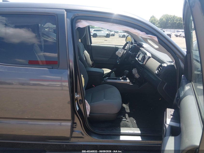 2018 Toyota Tacoma VIN 3TMCZ5ANXJM184579 IAAI salvage auction — RIGHT FRONT, Salvage (Arkansas), sold $11,650 on 2026-08-01 (photo 5)