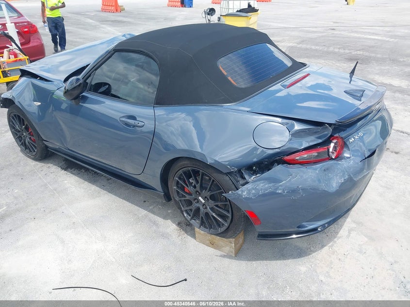 2021 Mazda Mx-5 VIN JM1NDAC78M0454270 IAAI salvage auction — FRONT END, Salvage (Missouri), sold $2,100 on 2026-07-21 (photo 3)