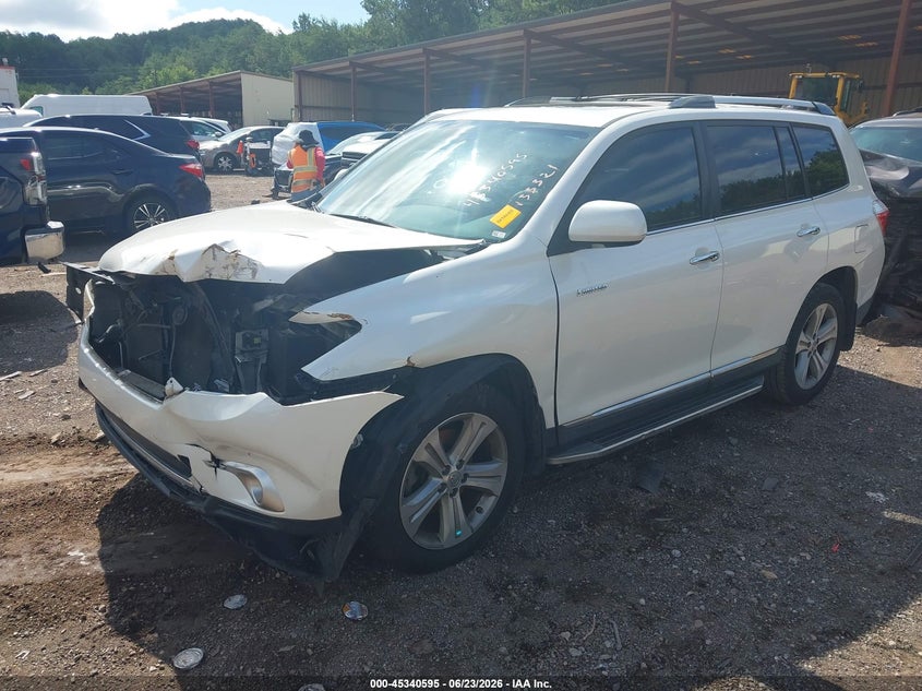 2013 Toyota Highlander VIN 5TDYK3EH3DS133321 IAAI salvage auction — FRONT END, Salvage (Alabama), sold $3,200 on 2026-07-29 (photo 2)