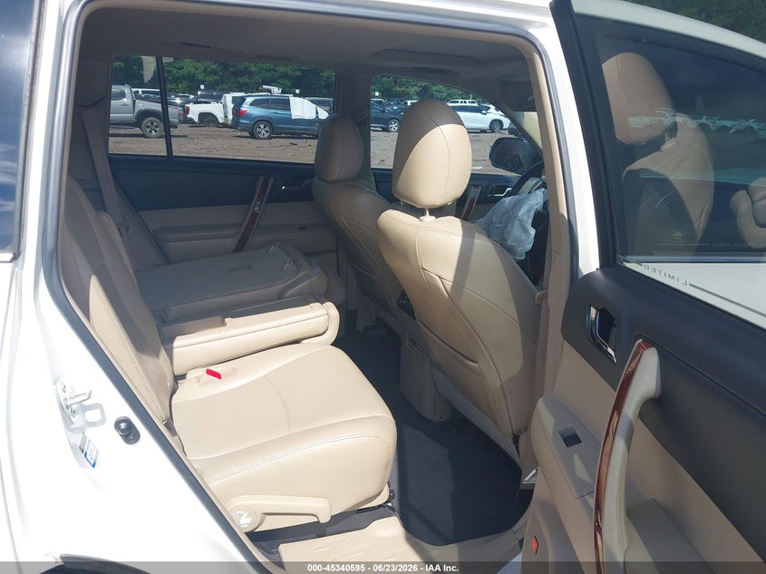 2013 Toyota Highlander VIN 5TDYK3EH3DS133321 IAAI salvage auction — FRONT END, Salvage (Alabama), sold $3,200 on 2026-07-29 (photo 8)