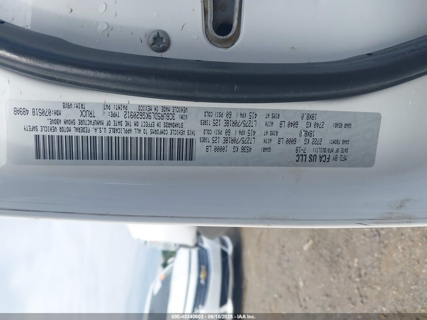 2019 Ram 2500 VIN 3C6UR5DL9KG620912 IAAI salvage auction — WATER/FLOOD, Salvage Title, sold $6,700 on 2026-07-29 (photo 9)