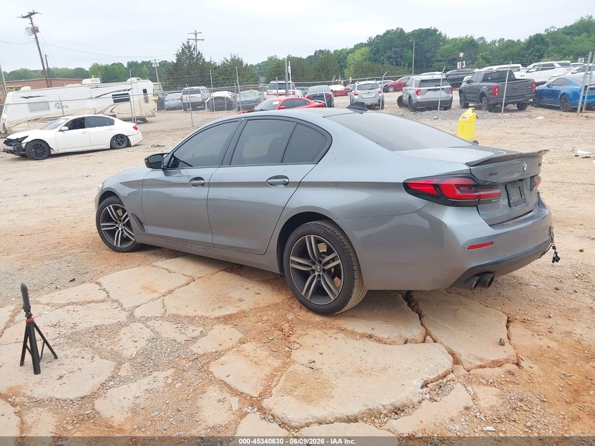 2021 BMW 5er VIN WBA73BJ05MCG15213 IAAI salvage auction — FRONT & REAR, Salvage Title, sold $17,300 on 2026-07-30 (photo 3)