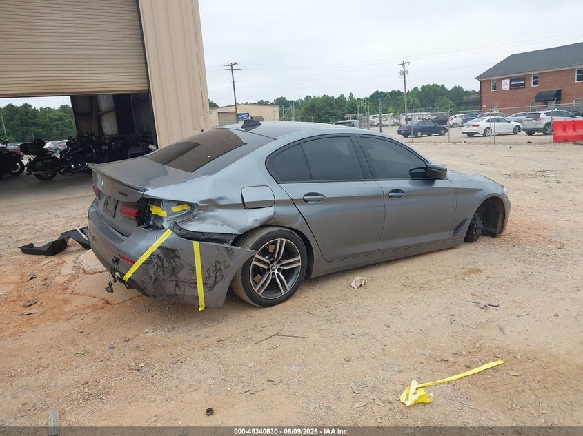 2021 BMW 5er VIN WBA73BJ05MCG15213 IAAI salvage auction — FRONT & REAR, Salvage Title, sold $17,300 on 2026-07-30 (photo 4)