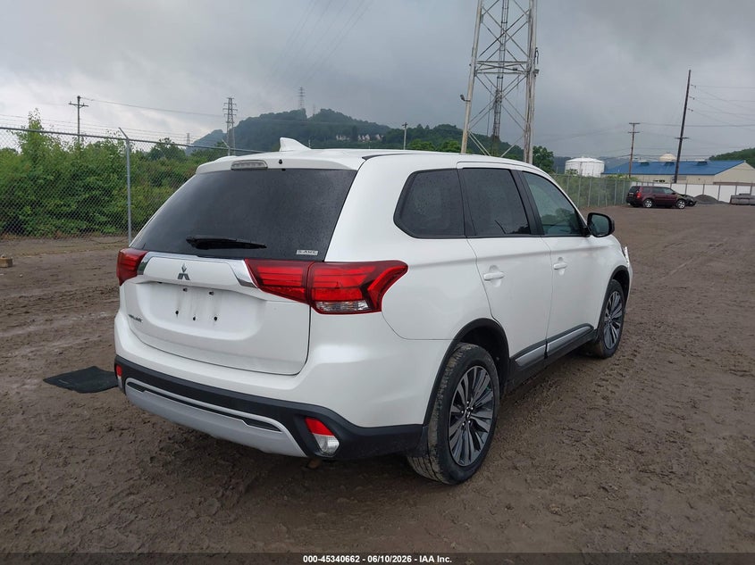 2020 Mitsubishi Outlander VIN JA4AZ3A33LZ047361 IAAI salvage auction — LEFT FRONT, Salvage (Pennsylvania), sold $3,400 on 2026-07-11 (photo 4)