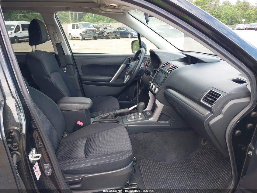2017 Subaru Forester VIN JF2SJAEC1HH515487 IAAI salvage auction — UNKNOWN, Salvage (Massachusetts), sold $1,300 on 2026-07-17 (photo 5)