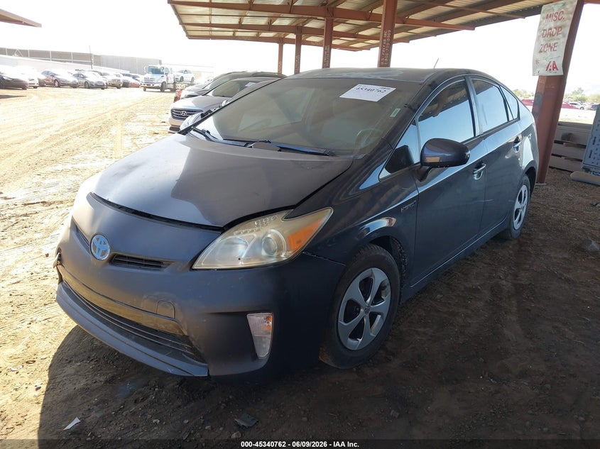 2013 Toyota Prius VIN JTDKN3DU2D1672781 IAAI salvage auction — NORMAL WEAR, Salvage Title, sold $2,400 on 2026-07-07 (photo 2)