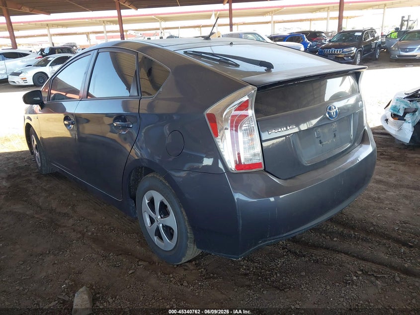 2013 Toyota Prius VIN JTDKN3DU2D1672781 IAAI salvage auction — NORMAL WEAR, Salvage Title, sold $2,400 on 2026-07-07 (photo 3)