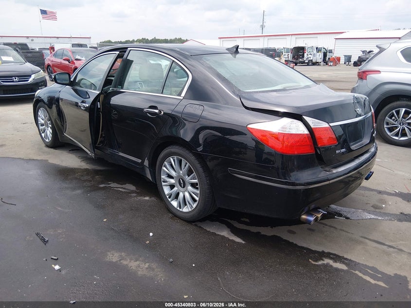 2009 Hyundai Genesis VIN KMHGC46E59U026790 IAAI salvage auction — REAR END, Salvage (North Carolina), sold $625 on 2026-07-22 (photo 3)