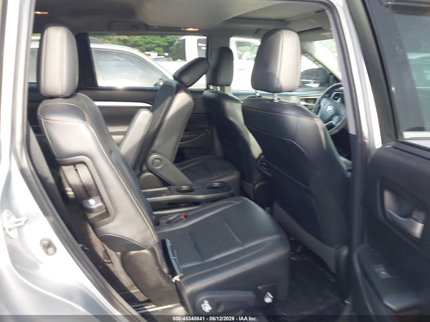 2015 Toyota Highlander VIN 5TDKKRFH5FS106163 IAAI salvage auction — FRONT END, Salvage (Alabama), sold $7,175 on 2026-07-08 (photo 8)