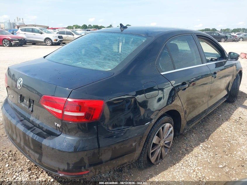 2015 Volkswagen Jetta VIN 3VWD07AJ7FM300431 IAAI salvage auction — SIDE, Salvage Title, sold $500 on 2026-07-28 (photo 4)