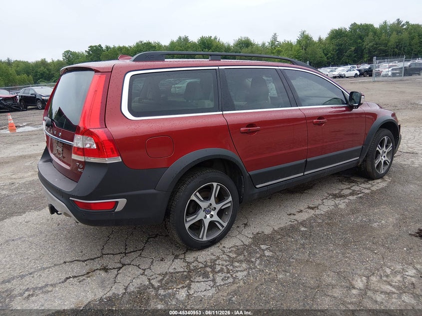 2015 Volvo Xc70 VIN YV4902NC2F1193256 IAAI salvage auction — FRONT END, Salvage (Maine), sold $2,950 on 2026-07-15 (photo 4)