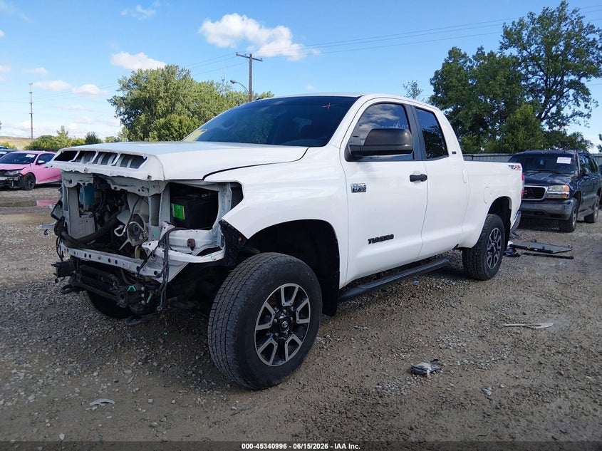 2017 Toyota Tundra VIN 5TFUW5F11HX645109 IAAI salvage auction — FRONT END, Salvage Title, sold $9,300 on 2026-07-29 (photo 2)