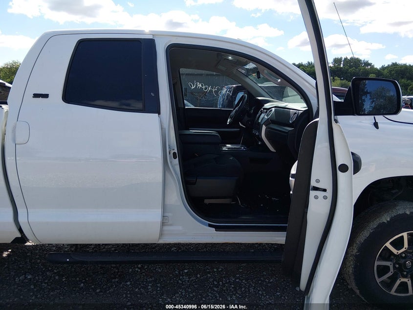 2017 Toyota Tundra VIN 5TFUW5F11HX645109 IAAI salvage auction — FRONT END, Salvage Title, sold $9,300 on 2026-07-29 (photo 5)