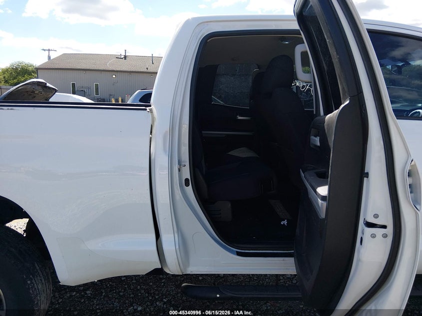 2017 Toyota Tundra VIN 5TFUW5F11HX645109 IAAI salvage auction — FRONT END, Salvage Title, sold $9,300 on 2026-07-29 (photo 8)