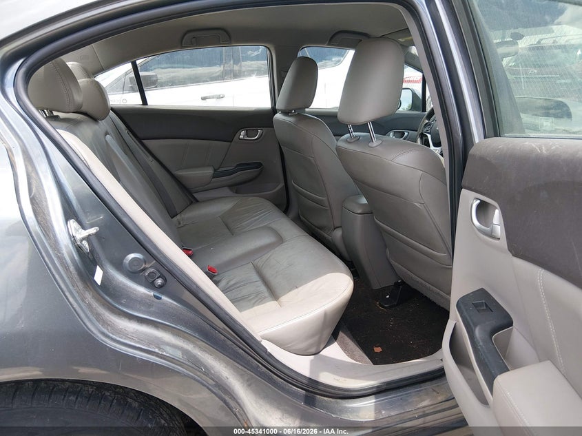 2012 Honda Civic VIN JHMFB4F36CS002517 IAAI salvage auction — NORMAL WEAR, Original (Kentucky), sold $775 on 2026-07-29 (photo 8)