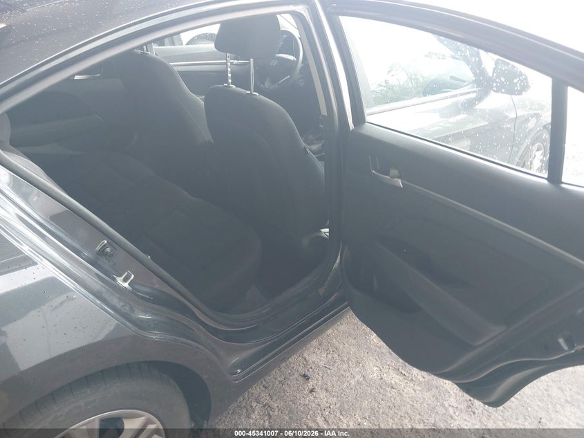 2020 Hyundai Elantra VIN 5NPD84LFXLH555059 IAAI salvage auction — REAR END, Rebuildable (Florida), sold $1,625 on 2026-07-22 (photo 8)