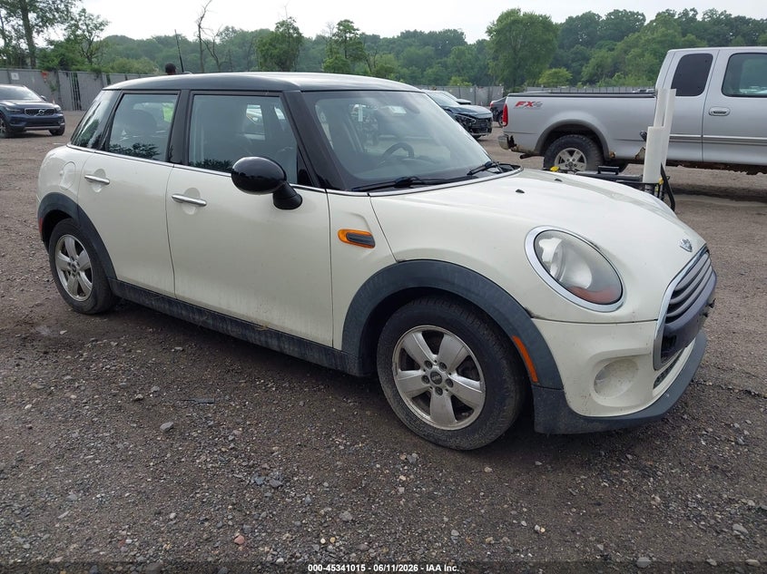 2016 Mini Hardtop VIN WMWXU1C50G2D12821 IAAI salvage auction — NORMAL WEAR, Clear (New Jersey), sold $1,400 on 2026-07-07 (photo 1)