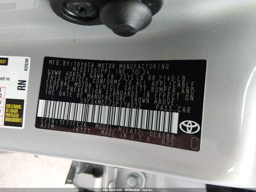 2025 Toyota Corolla VIN 5YFS4MCE7SP218022 IAAI salvage auction — SIDE, Salvage (Ohio), sold $8,200 on 2026-07-17 (photo 9)
