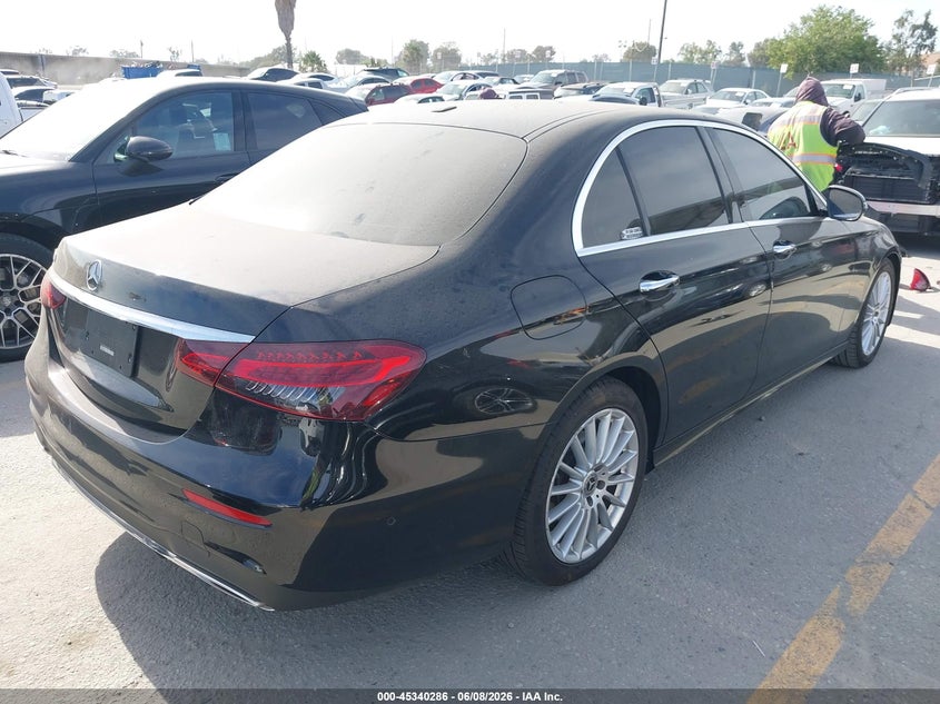 2021 Mercedes-benz E-klasse VIN W1KZF8DB8MA923364 IAAI salvage auction — LEFT REAR, Salvage Title, sold $15,200 on 2026-07-22 (photo 4)