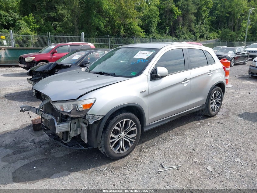 2018 Mitsubishi Outlander VIN JA4AR3AW8JZ033561 IAAI salvage auction — FRONT END, Clear (Virginia), sold $2,100 on 2026-07-14 (photo 2)