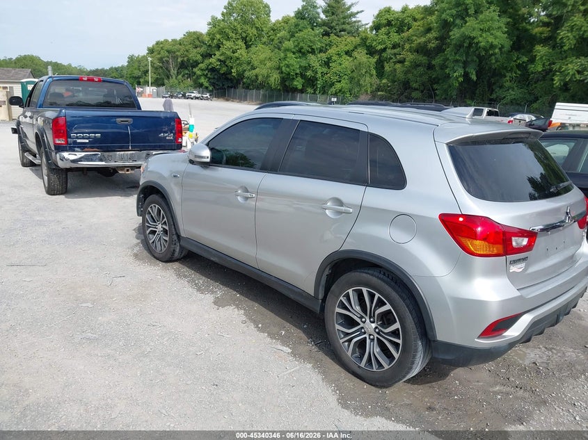 2018 Mitsubishi Outlander VIN JA4AR3AW8JZ033561 IAAI salvage auction — FRONT END, Clear (Virginia), sold $2,100 on 2026-07-14 (photo 3)