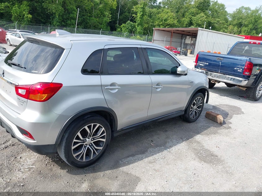 2018 Mitsubishi Outlander VIN JA4AR3AW8JZ033561 IAAI salvage auction — FRONT END, Clear (Virginia), sold $2,100 on 2026-07-14 (photo 4)