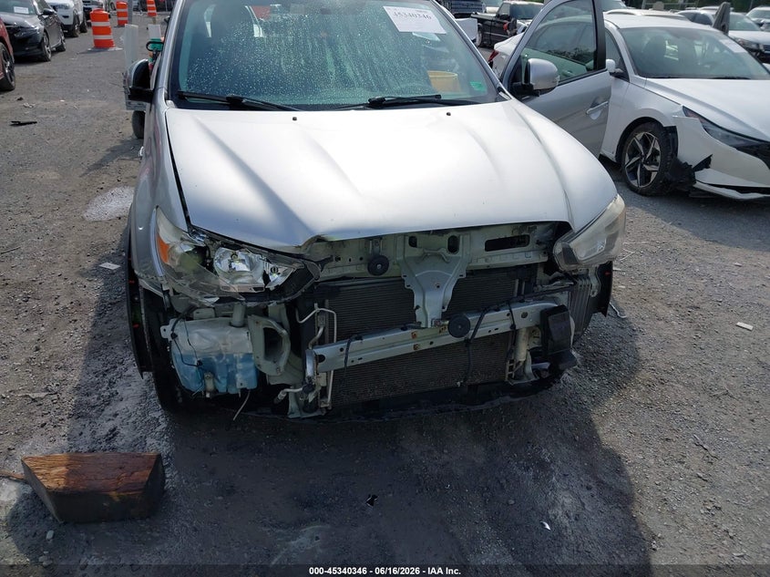 2018 Mitsubishi Outlander VIN JA4AR3AW8JZ033561 IAAI salvage auction — FRONT END, Clear (Virginia), sold $2,100 on 2026-07-14 (photo 6)