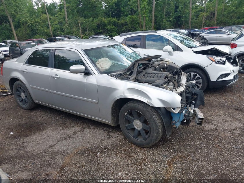 2005 Chrysler 300 VIN 2C3JA53G45H169078 IAAI salvage auction — FRONT END, Salvage (Ohio), sold $275 on 2026-07-17 (photo 1)