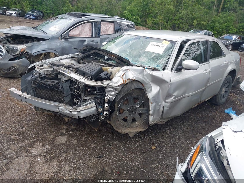 2005 Chrysler 300 VIN 2C3JA53G45H169078 IAAI salvage auction — FRONT END, Salvage (Ohio), sold $275 on 2026-07-17 (photo 2)