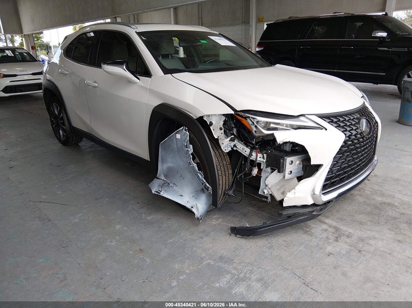2020 Lexus Ux VIN JTHX3JBH7L2022776 IAAI salvage auction — RIGHT FRONT, Rebuildable (Florida), sold $7,100 on 2026-07-08 (photo 1)