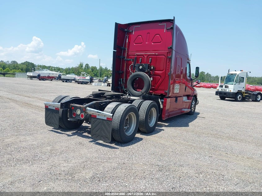 2018 Freightliner New cascadia 126 VIN 3AKJHHDR5JSJU2667 IAAI salvage auction — FRONT END, Original (West Virginia), sold $11,600 on 2026-08-12 (photo 4)