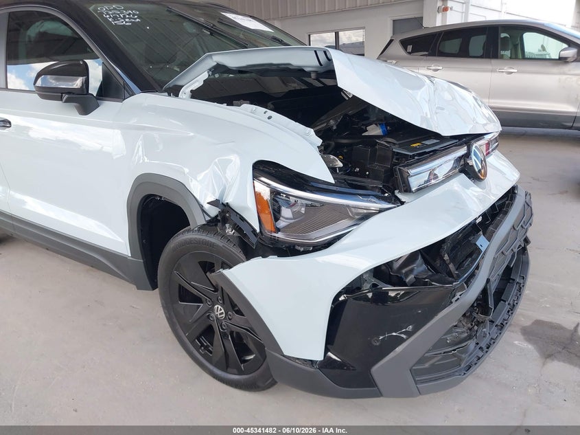 2026 Volkswagen Taos VIN 3VV3C7B25TM044204 IAAI salvage auction — FRONT END, Salvage Title, sold $5,600 on 2026-07-24 (photo 6)
