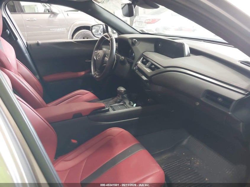 2019 Lexus Ux VIN JTHU9JBH5K2010528 IAAI salvage auction — RIGHT FRONT, Mv-907A (New York), sold $6,800 on 2026-07-08 (photo 5)