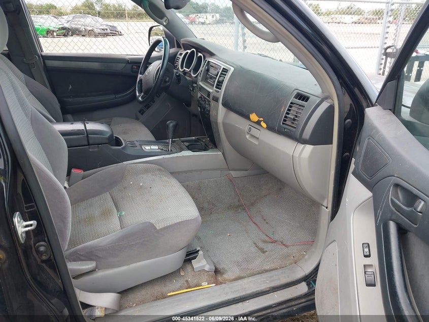 2004 Toyota 4runner VIN JTEZU14RX40024527 IAAI salvage auction — LEFT SIDE, Salvage (Louisiana), sold $1,850 on 2026-07-13 (photo 5)