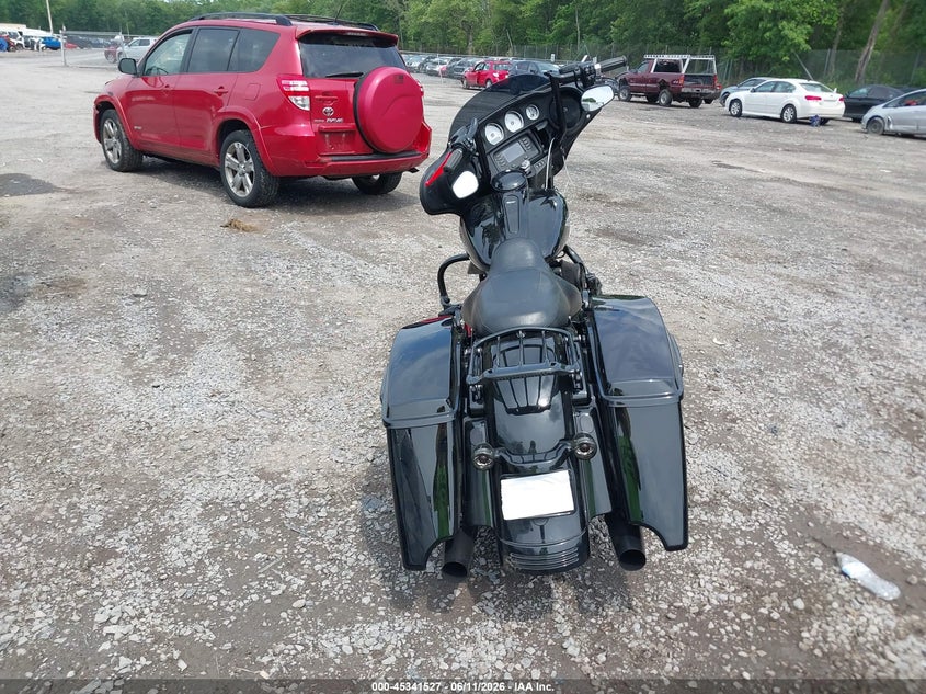 2014 Harley-davidson Street glide VIN 1HD1KBM32EB604318 IAAI salvage auction — ALL OVER, Mv-907A (New York), sold $3,600 on 2026-08-01 (photo 6)