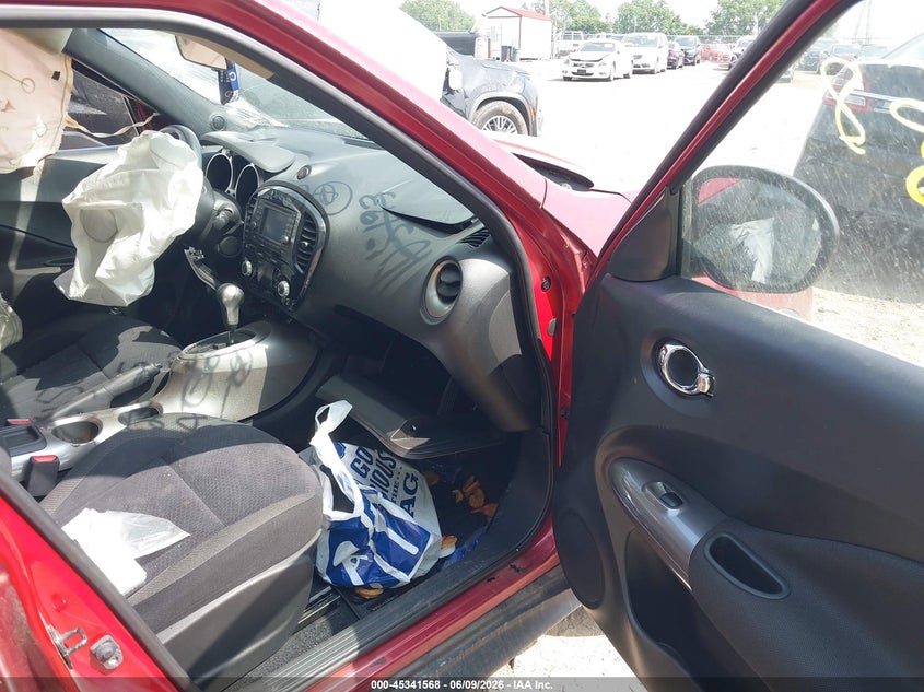 2012 Nissan Juke VIN JN8AF5MV5CT105193 IAAI salvage auction — LEFT & RIGHT, Clear (Indiana), sold $675 on 2026-07-15 (photo 5)