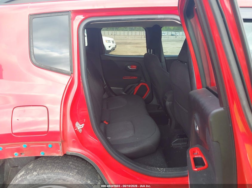 2017 Jeep Renegade VIN ZACCJBBB2HPG46392 IAAI salvage auction — FRONT & REAR, Salvage (Tennessee), sold $1,700 on 2026-07-29 (photo 8)