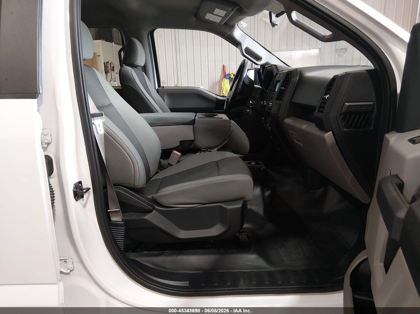 2017 Ford F-150 VIN 1FTEW1E88HKE40461 IAAI salvage auction — NORMAL WEAR, Sf97 (Wisconsin), sold $14,825 on 2026-07-20 (photo 5)