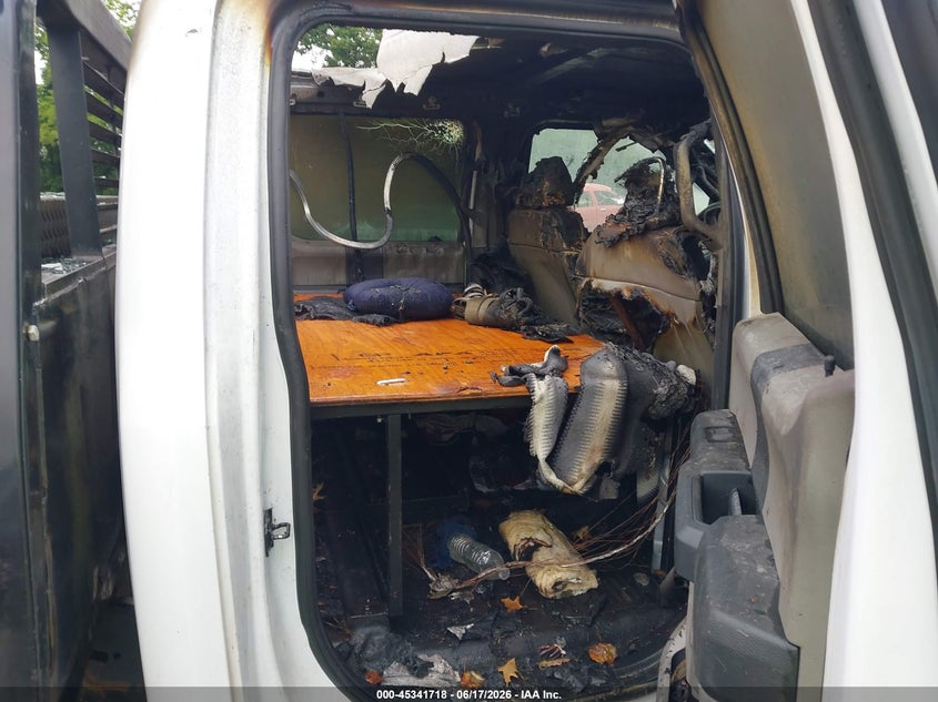 2019 Ford F450 VIN 1FD0W4HT8KED30152 IAAI salvage auction — INTERIOR BURN, Salvage Title, sold $8,500 on 2026-08-07 (photo 7)