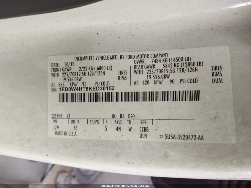 2019 Ford F450 VIN 1FD0W4HT8KED30152 IAAI salvage auction — INTERIOR BURN, Salvage Title, sold $8,500 on 2026-08-07 (photo 9)