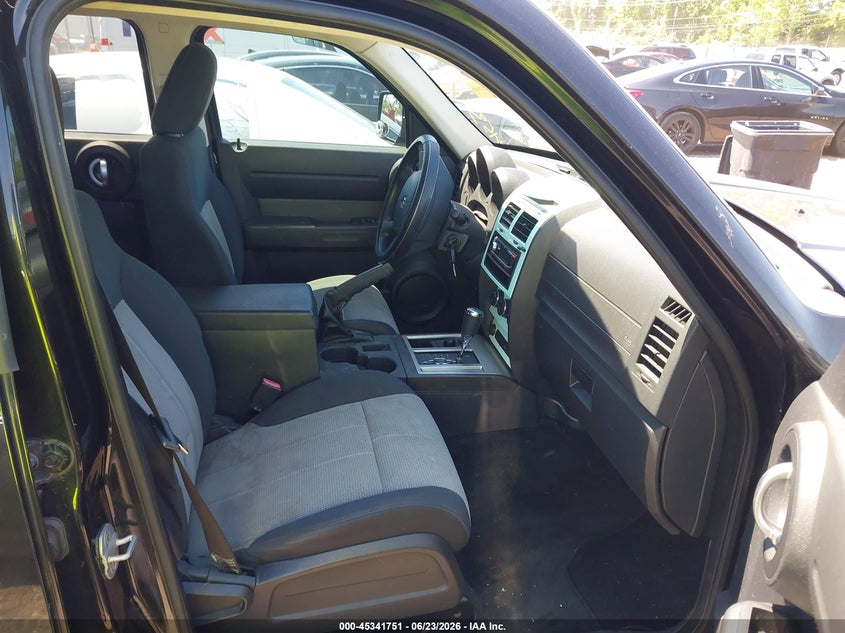 2008 Dodge Nitro VIN 1D8GU28K18W171208 IAAI salvage auction — LEFT FRONT, Salvage (Ohio), sold $300 on 2026-07-09 (photo 5)