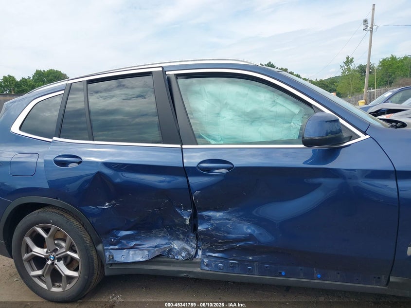 2022 BMW X3 VIN 5UX53DP08N9N13556 IAAI salvage auction — RIGHT SIDE, Salvage (Massachusetts), sold $15,875 on 2026-07-10 (photo 6)