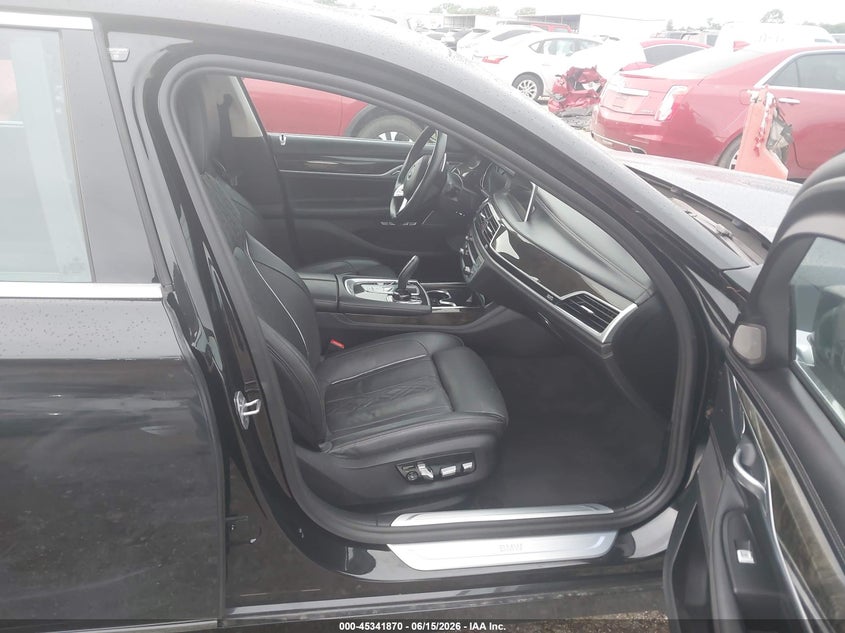 2018 BMW 7er VIN WBA7E4C51JGV23998 IAAI salvage auction — RIGHT SIDE, Original (Texas), sold $9,500 on 2026-07-21 (photo 5)