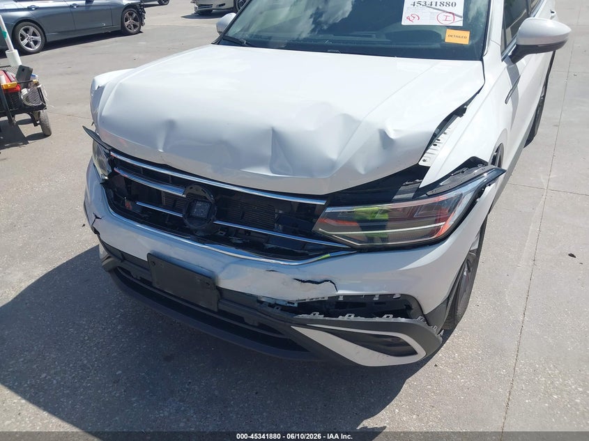 2024 Volkswagen Tiguan VIN 3VV3B7AX6RM017473 IAAI salvage auction — FRONT END, Salvage Title, sold $8,475 on 2026-08-19 (photo 6)