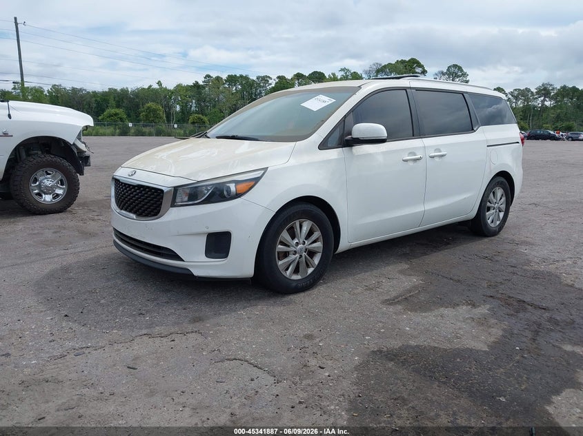 2017 Kia SEDONA VIN KNDMB5C18H6268106 IAAI salvage auction — NORMAL WEAR, Salvage Title, sold $1,150 on 2026-07-14 (photo 2)